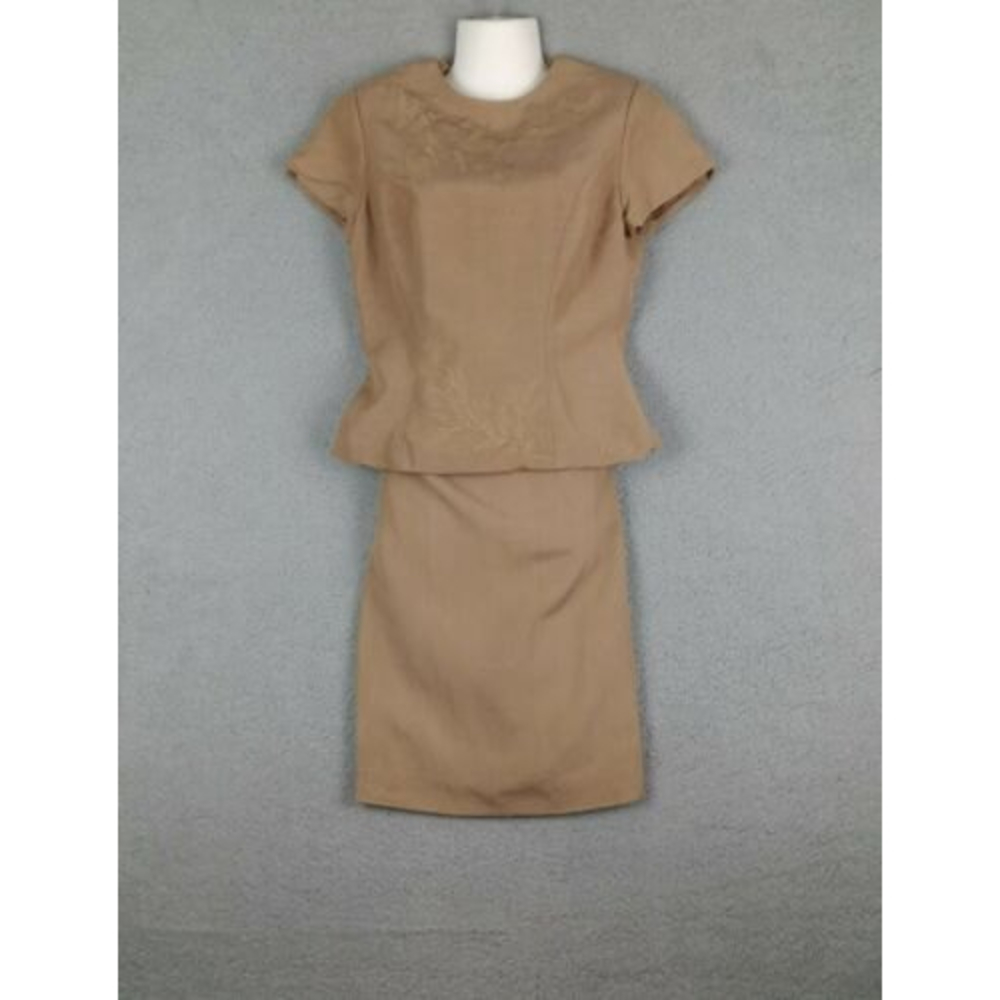 Safe Silk By Adrianna Papell Size 6 Blouse Skirt Set Silk Linen Embroidered